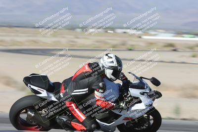 media/Oct-26-2025-Race Pace (Sun) [[c1447ca738]]/Verified/1-Turn 9 Inside (930am)/